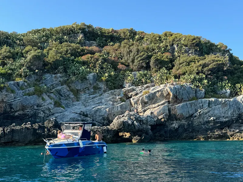 Grotte Marine e Snorkeling all'Isola di Dino